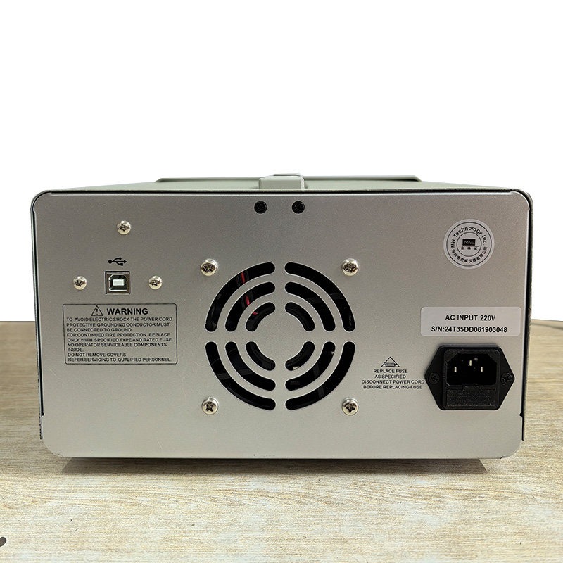 مصدر طاقة خطي مزدوج القناة قاب - مراجعة Linear Lab Power Supply Adjustable وسعره